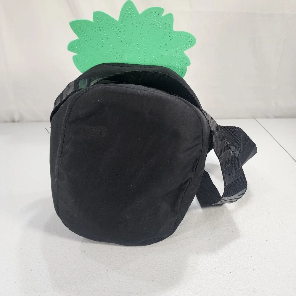 Victorias Secret PINK Pineapple Cooler Bag Insulated Vinyl Lining Black Yellow